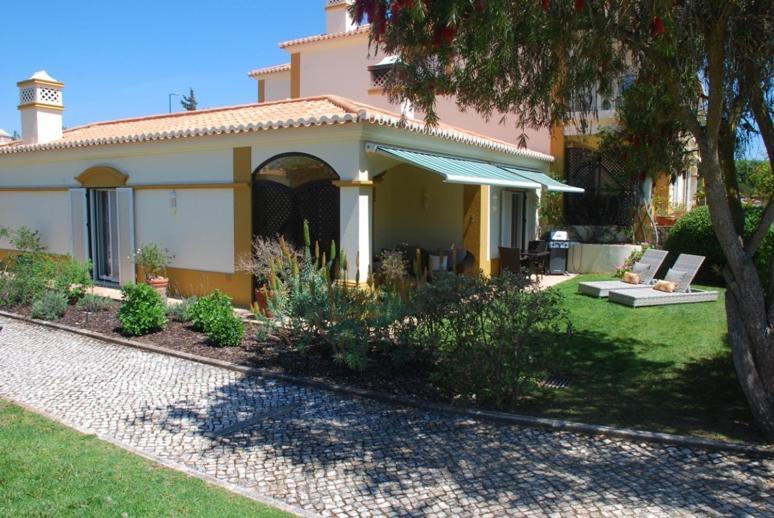 2Bedroom Bungalow Heated Shared Pool ,Near Carvoeiro And Ferrugudo Eksteriør billede